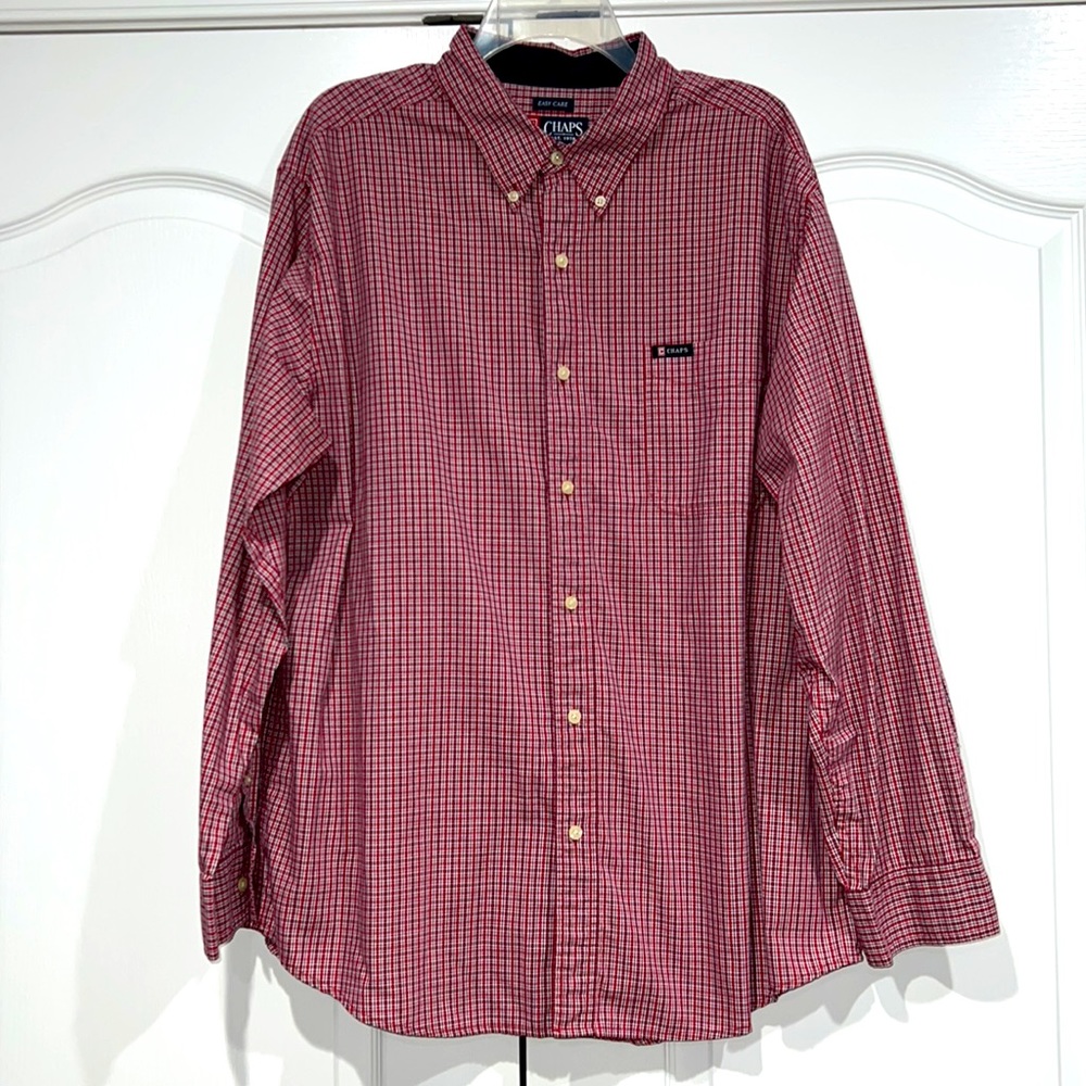CHAPS Plaid Red, White, Navy Blue Easy Care Long Sleeve Button Down Shirt